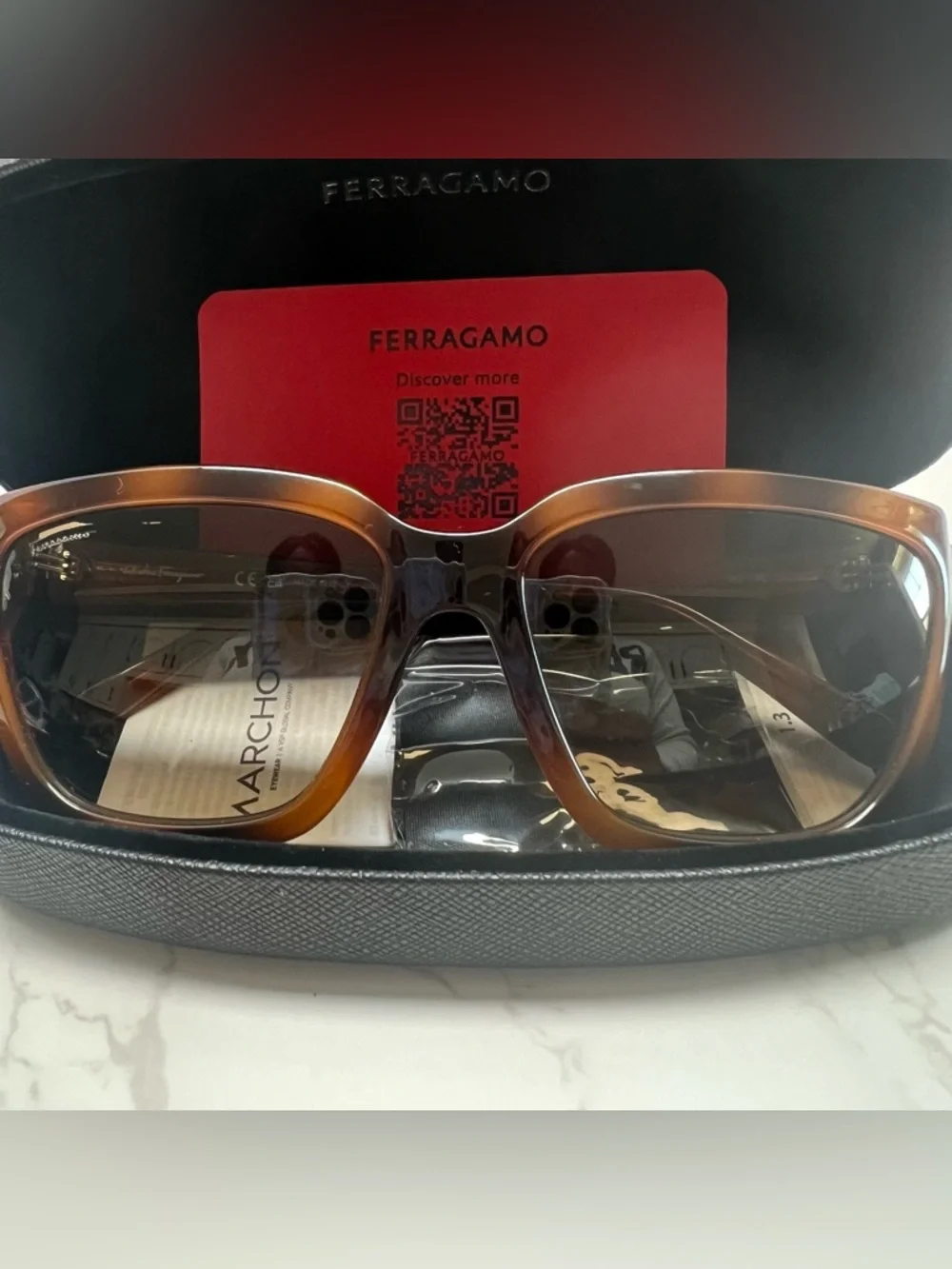 SALVATORE FERRAGAMO SF1018S Tortoise Square Sunglasses Brown Gradient NWOT Italy